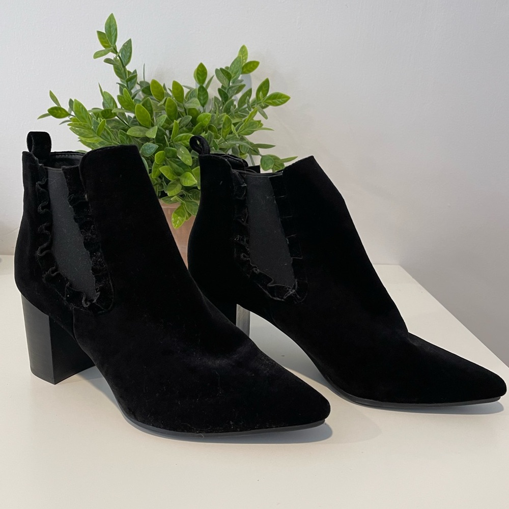Velvet Stretch Bootie
